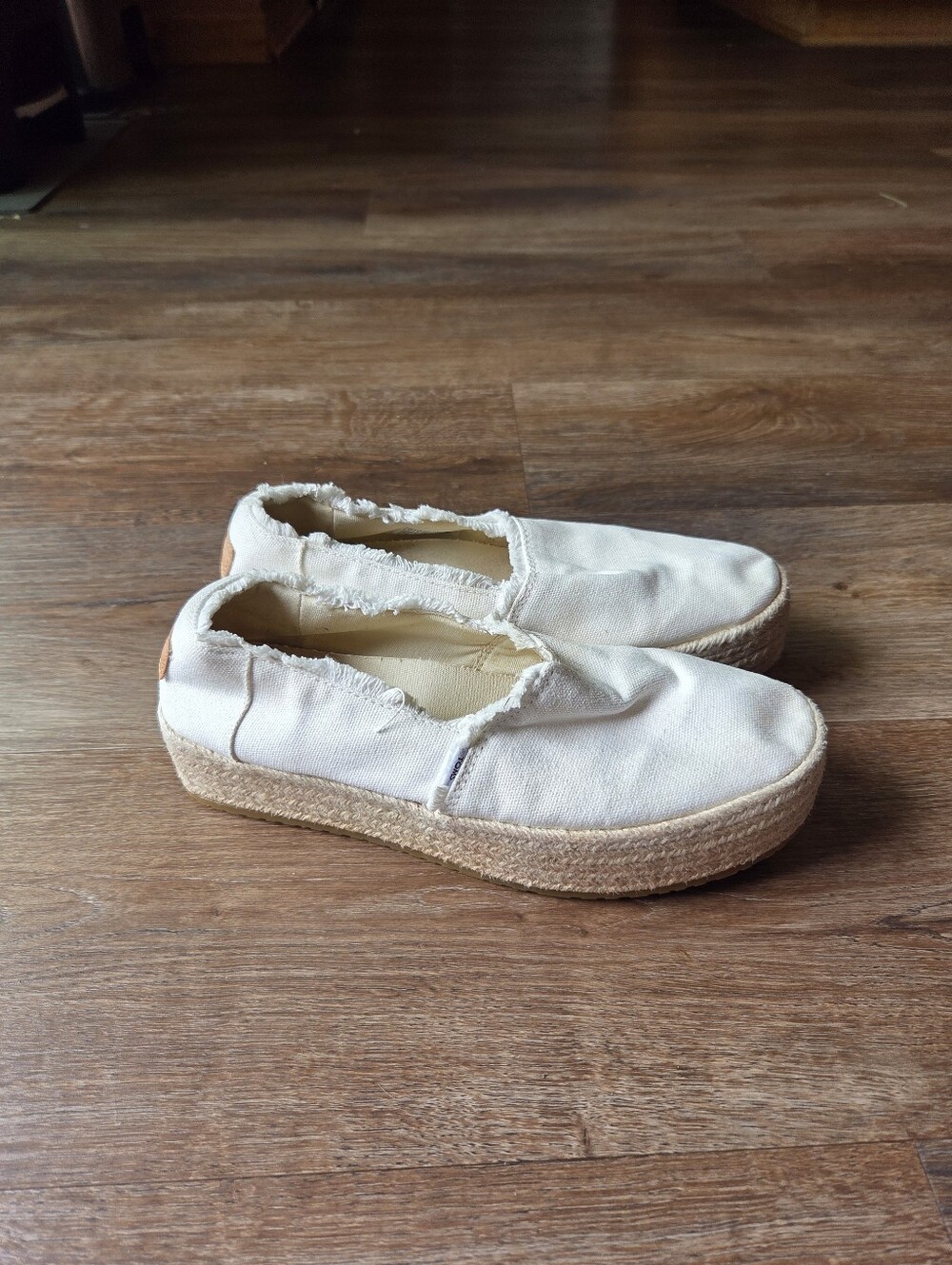 TOMS Women Valencia Platform Espadrille White Canvas Flats Slip On size 8 - Picture 7 of 10